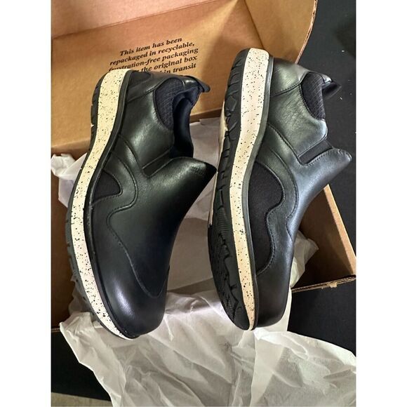 New SAS Scramble Black Slip On Loafer 10 Narrow - Picture 4 of 7